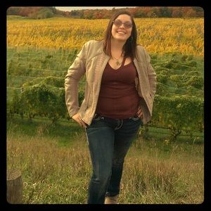 Meet your Posher, Alex